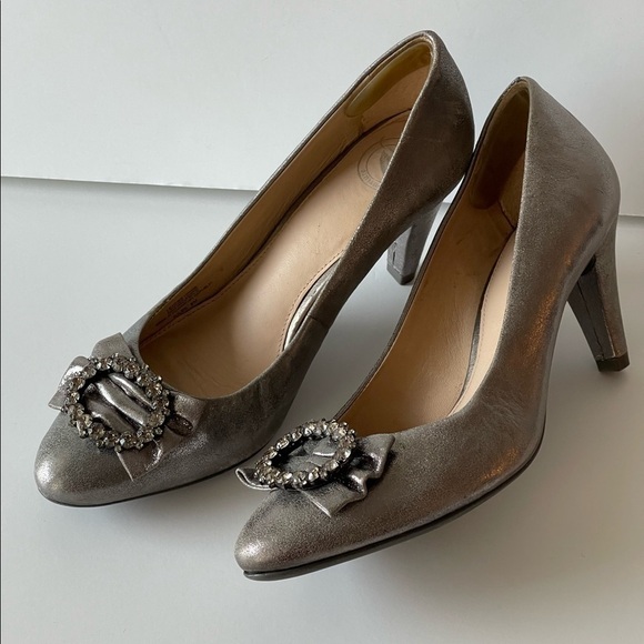 Nurture Julee Silver Gray Pumps Heels Rhinestone Bow Heels Shoes, Sz 8M - Picture 4 of 15
